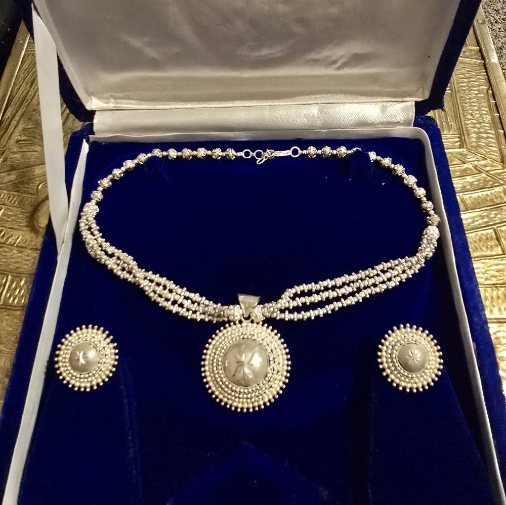 Jewelry 3 Piece Set